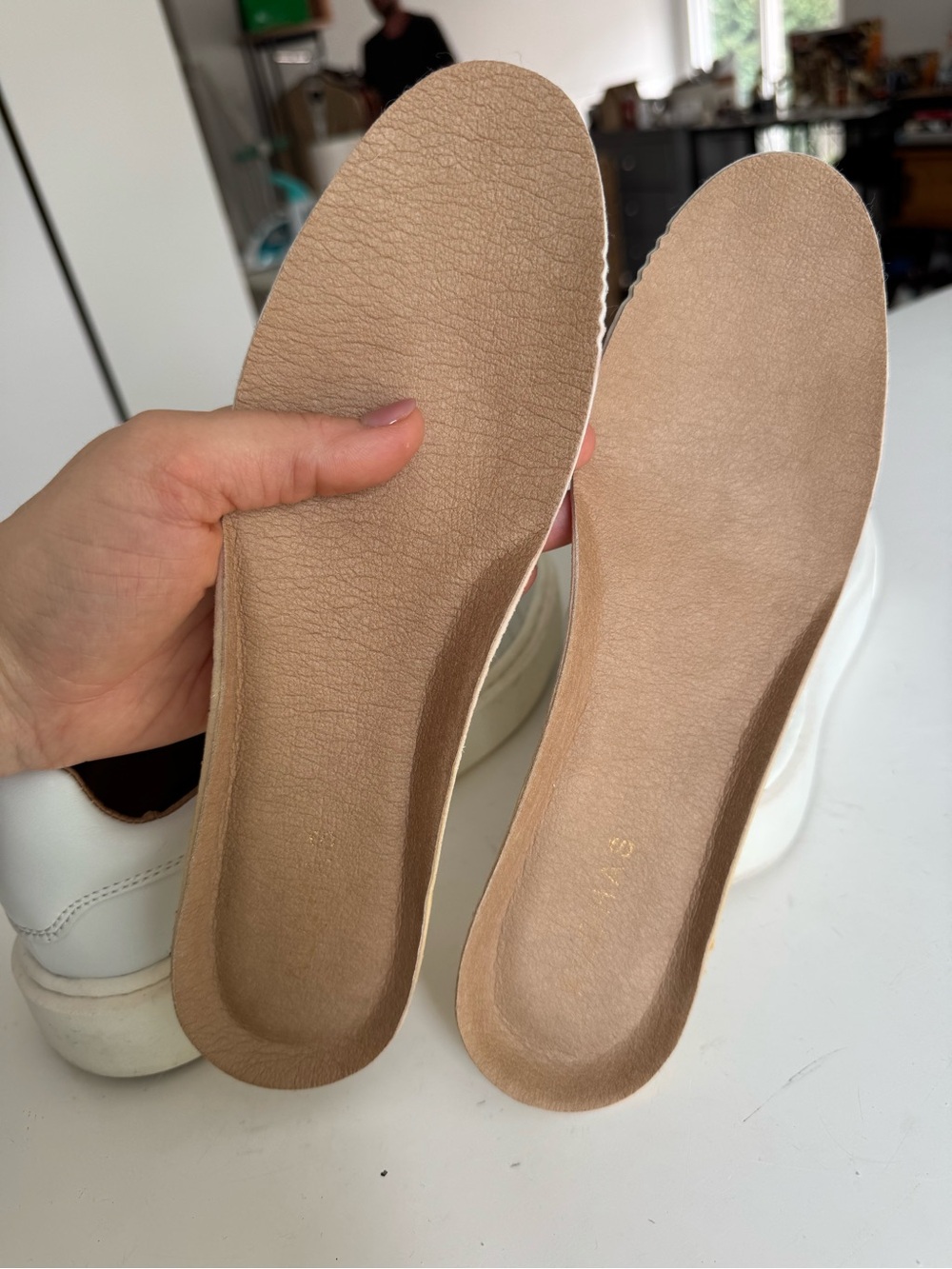 ALOHAS Leather Sneakers | Made in Italy | EU 40 - Picture 8 of 16